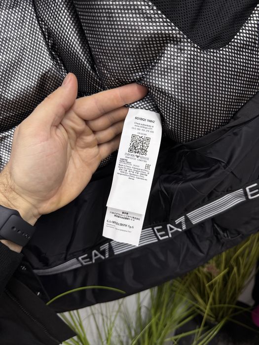 Зимова лижна куртка EA7 / Emporio Armani