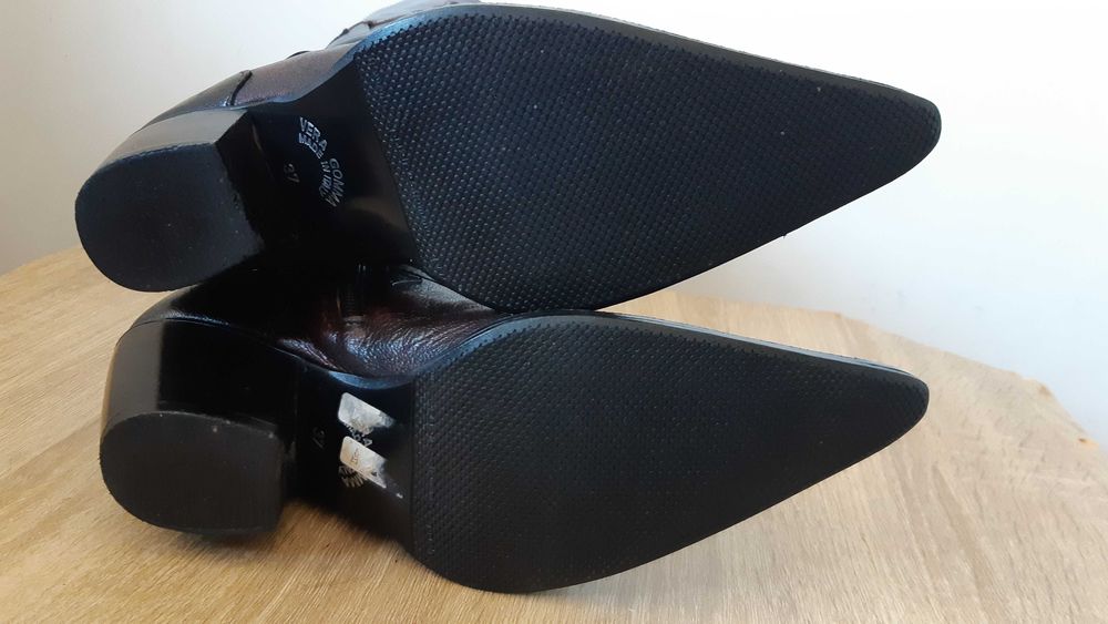 pikolaki kowbojki  made in ITALY na zamek z boku skórzane