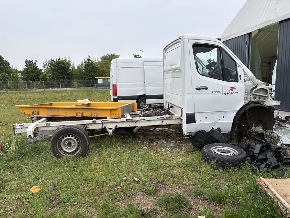 Rama sprinter 907