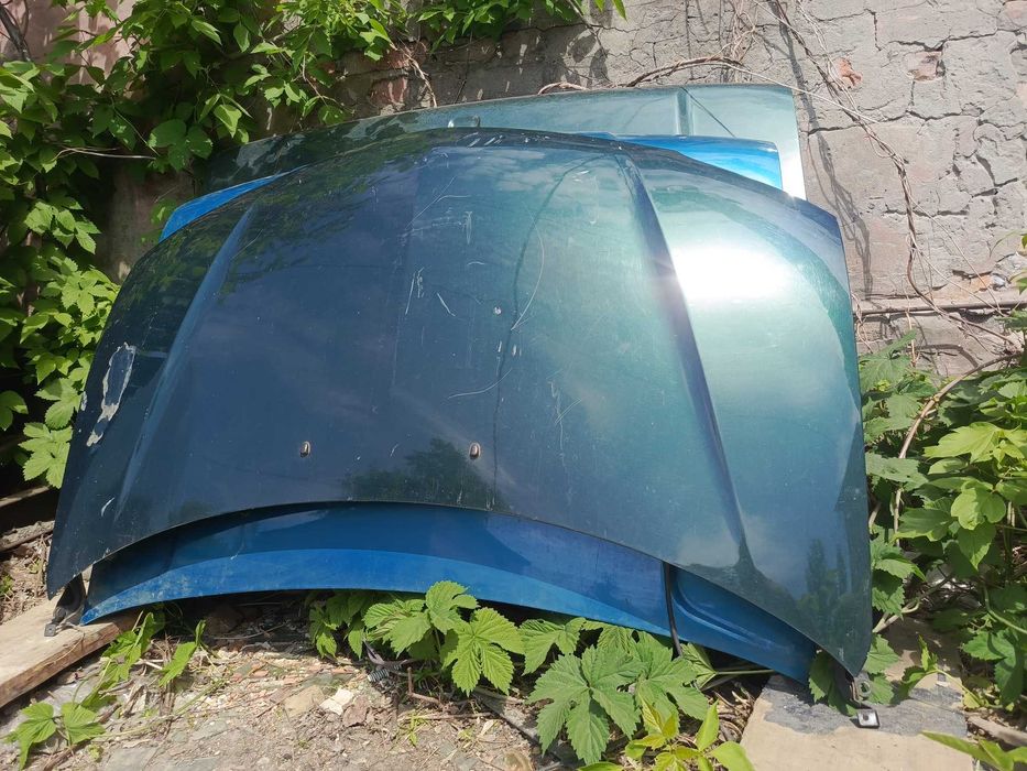 Капот на Kia Sportage 1 Mazda 626 Honda Accord VII Coupe USA VW Polo