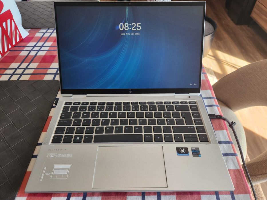 Computador Portátil HP Elitebook G11 I7