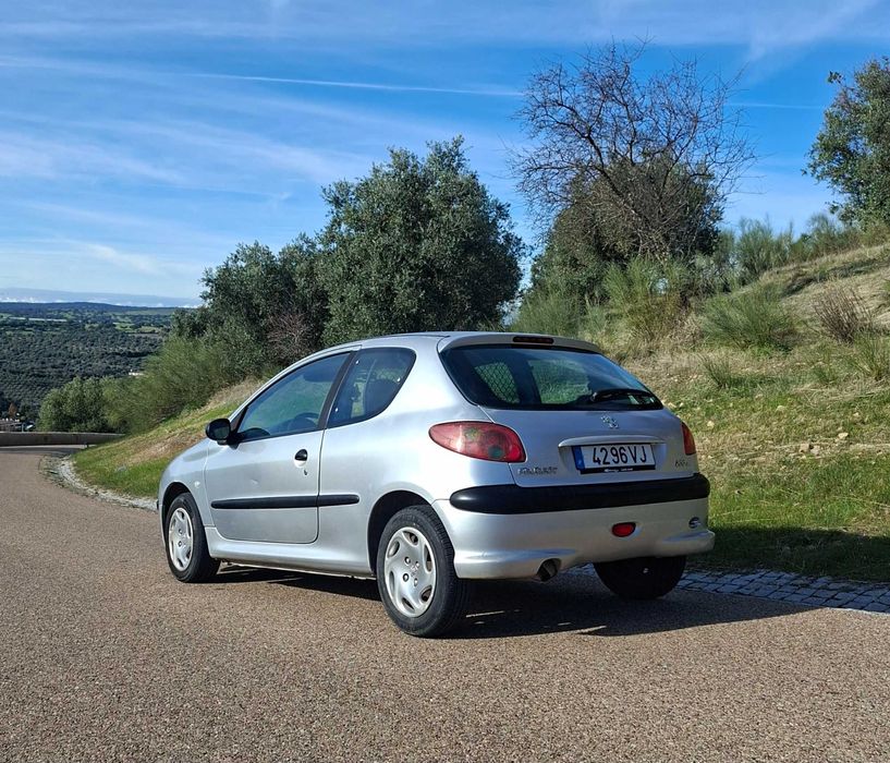 Peugeot 206 Van 1.4 Hdi, 65cv, 2003/257000 kms, Muito Boa Condição!