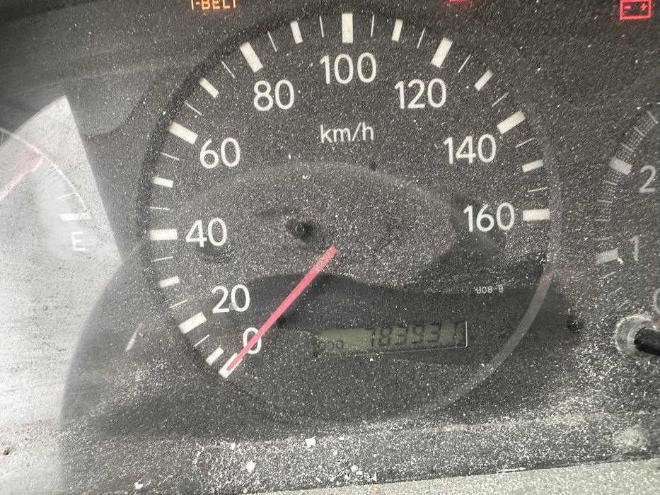 Toyota dyna s com avaria