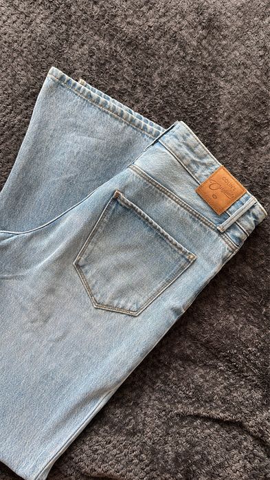 Джинси colin’s світлі прямі з розрізами знизу