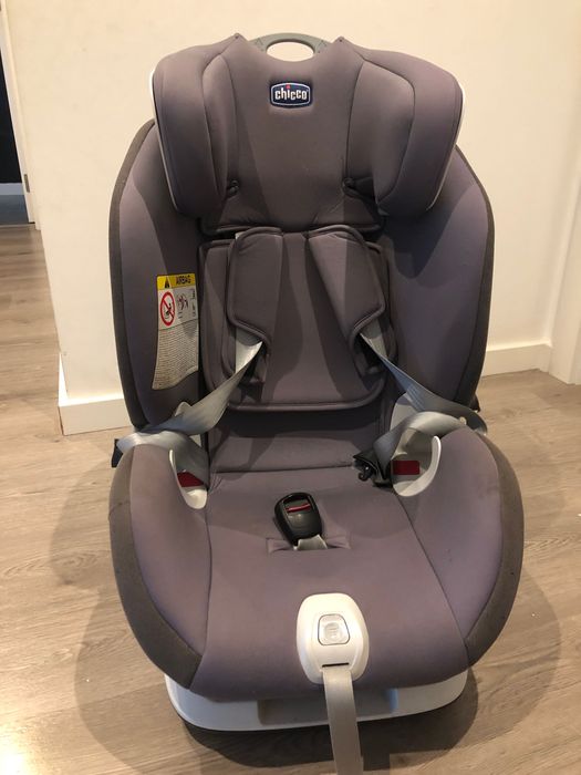 Cadeira auto Isofix Chicco Grupos 1 a 2