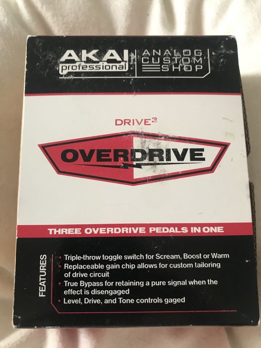3 circuitos overdrive num só pedal. A estrear!!