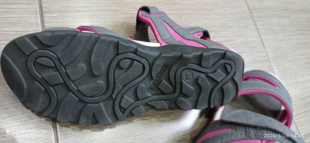Quechua sandały buty