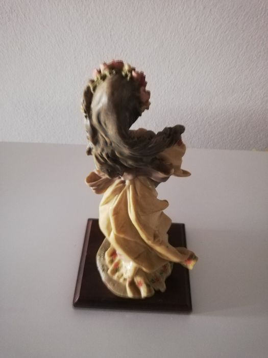 Escultura Feminina