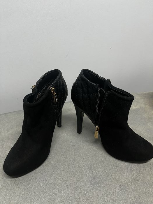 Sapatos senhora novos