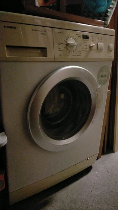 Maquina lavar roupa
