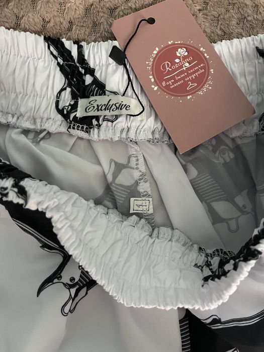 Штани з плащівки