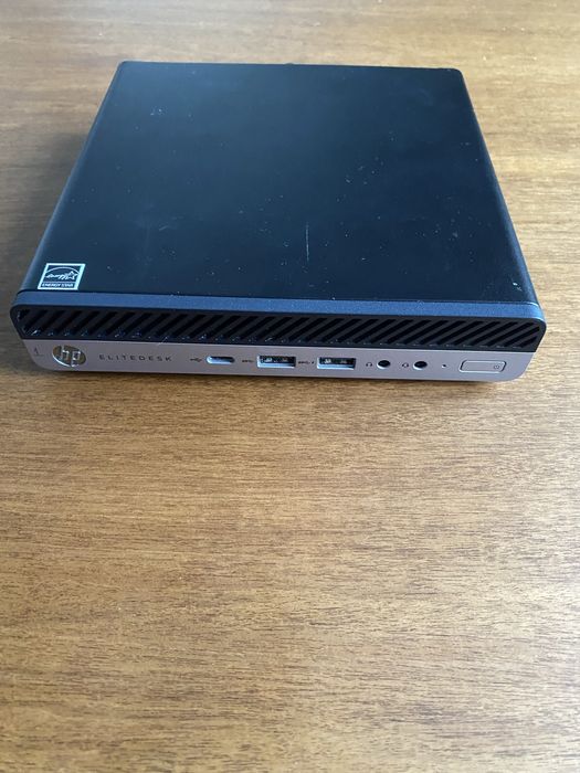HP Elitedesk minikomputer