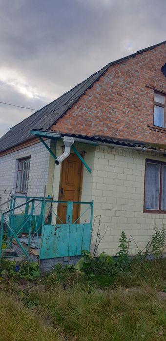 Продаж. Будинок, 35 сот зем.ділянка, с. Зарічани