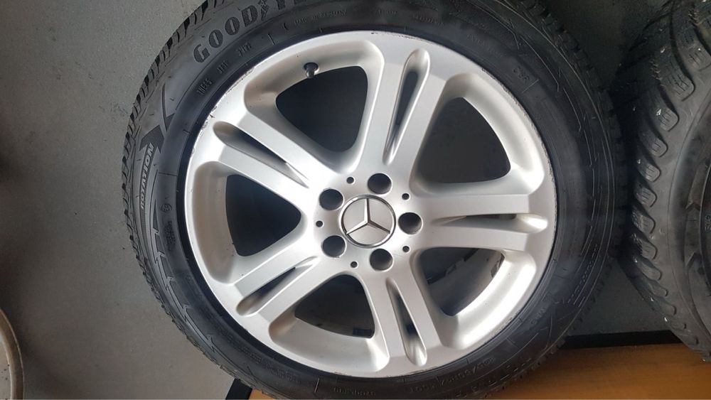 Продам оригінальні диски R17 Mercedes  5х112 + шини 235/50 17 GoodYear