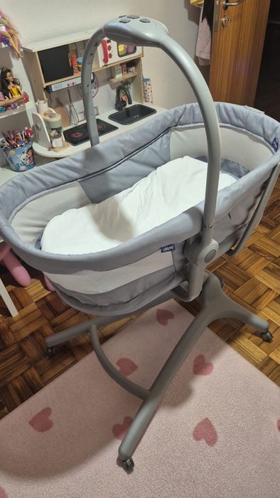 Berço baby hug Chicco