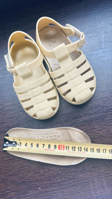 Силіконові сандалі. Босоніжки шкіряні. Фірмові h&m, clarks