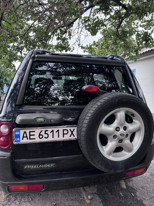 Автомобіль Land rover Freelender 1