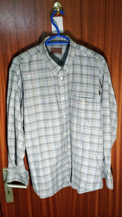 Camisas manga comprida de marca  para homem novas.