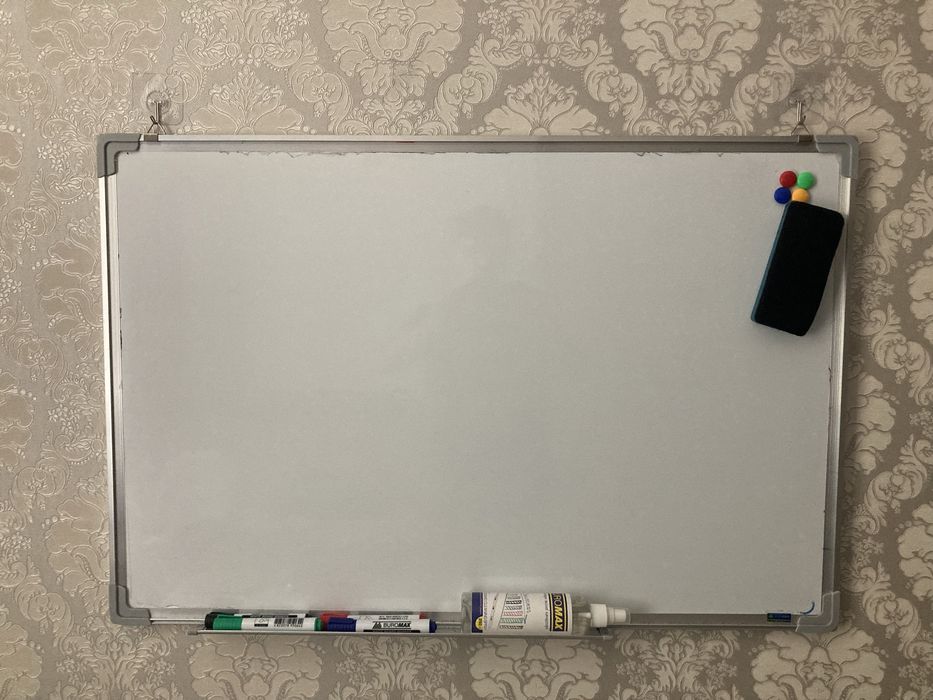Маркерна дошка вайтборд BUROMAX новий стан