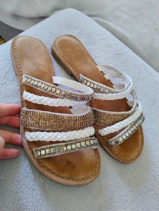Skórzane klapki damskie Zalando