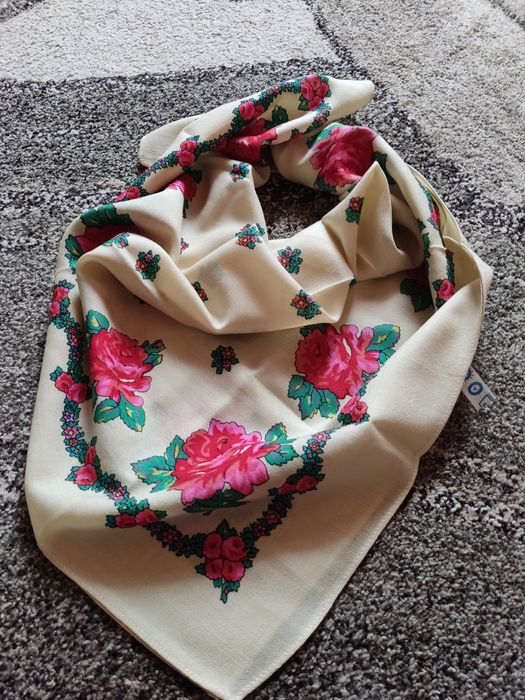Chustka apaszka góralska PRL zpw struga vintage wełna 75cm