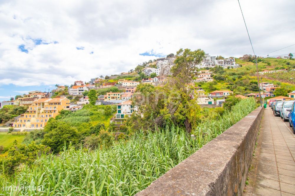 Terreno urbano na Quinta do Leme, Santo António