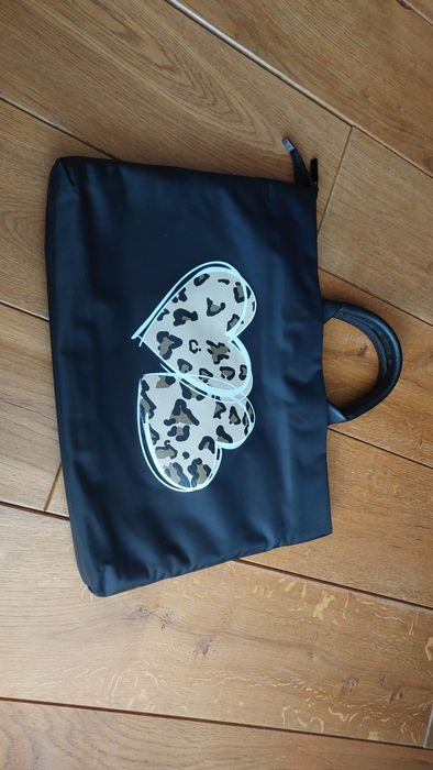 Torba czarna na laptopa