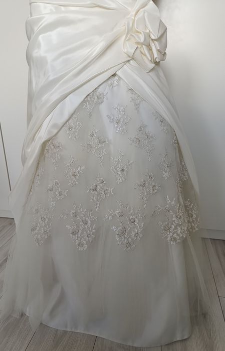 ŚLUBNA sukienka r.36/38