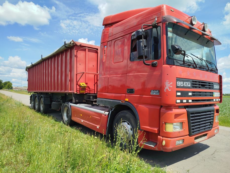 DAF 95XF 380 в гарному стані