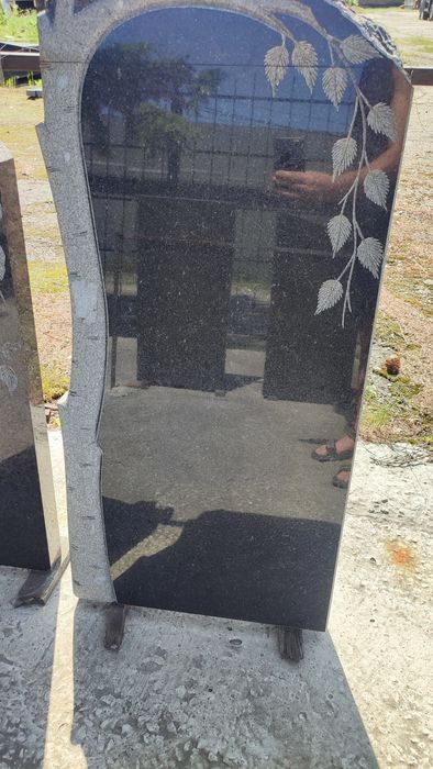 Памятники Гранитные дешево