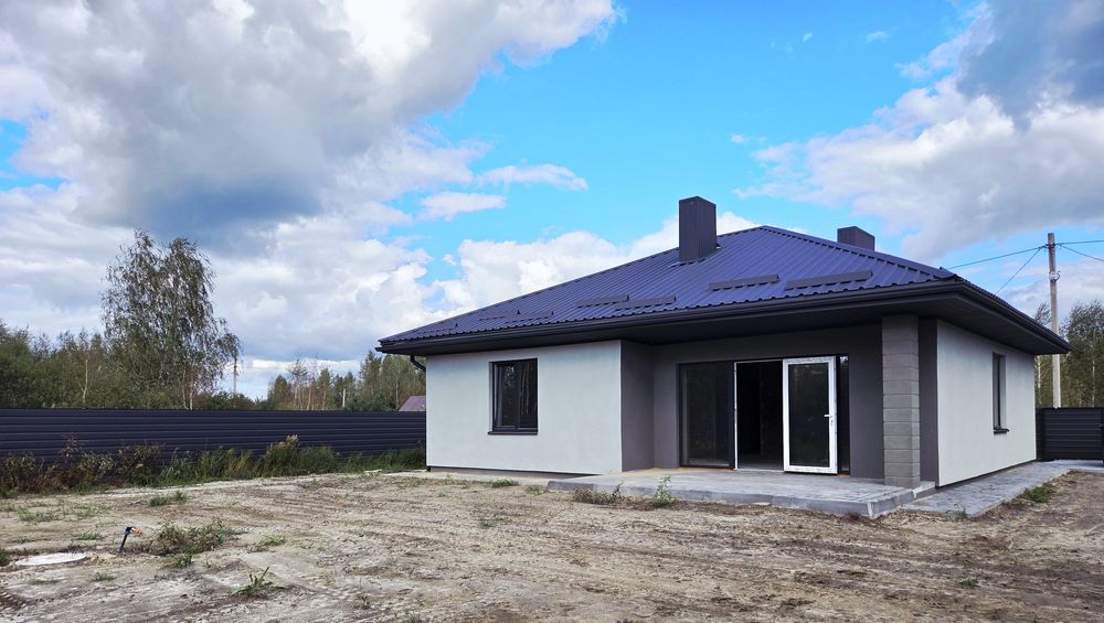 Продаж Сучасної "американка " , забудований масив біля лісу