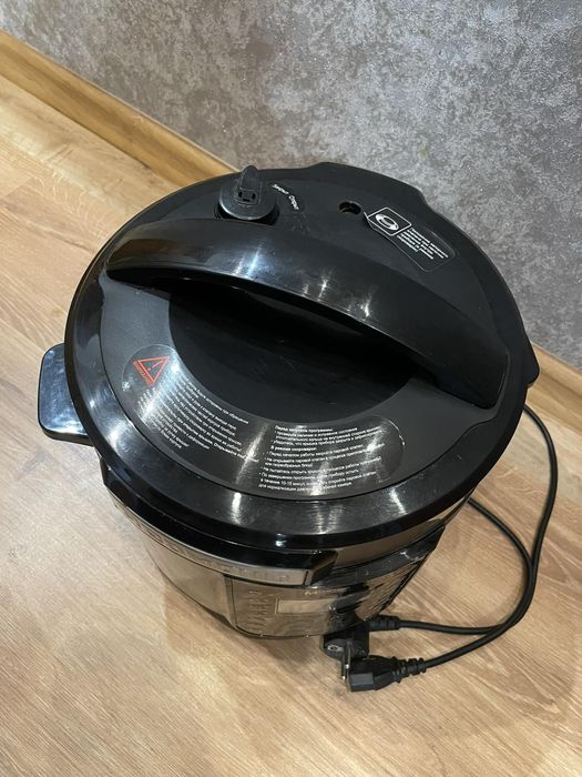 Мультиварка redmond