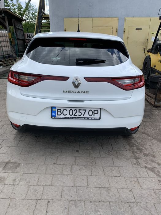 Рено Меган 4  Хетчбек