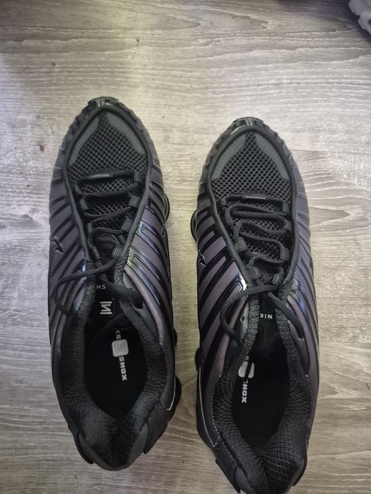 Buty nike shox nowe.
