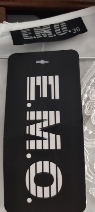 Sukienka ślubna Emo 36