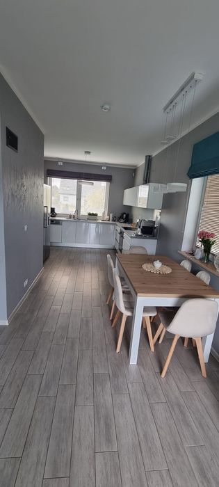 Dom wolnostojący przy lesie | działka 920 m² | piękny ogród