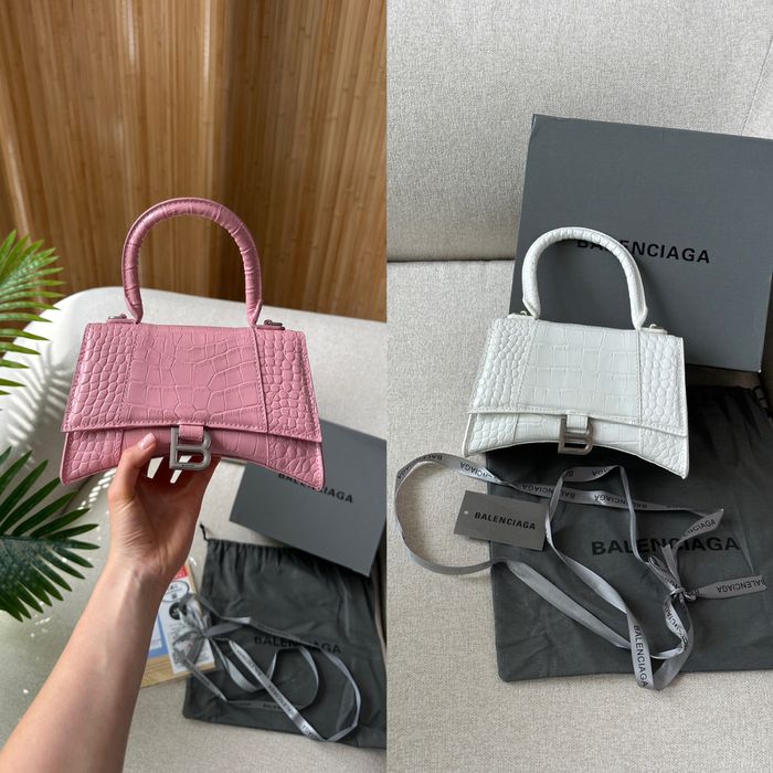 Сумка Balenciaga Hourglass Handbag Small in Crocodile Embossed