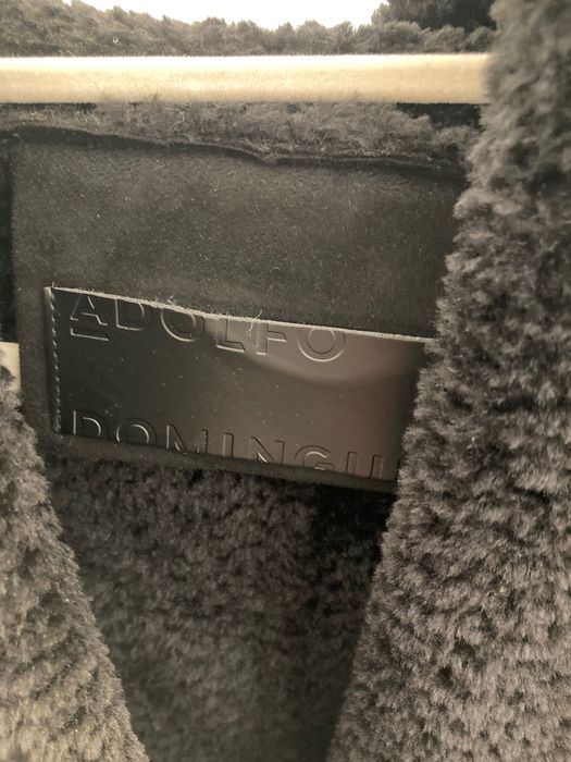 Casaco comprido de inverno preto