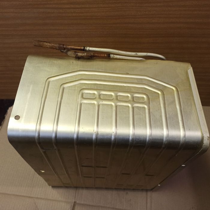 НОВИЙ випарник, испаритель до Радянського побутового холод ,морозілка