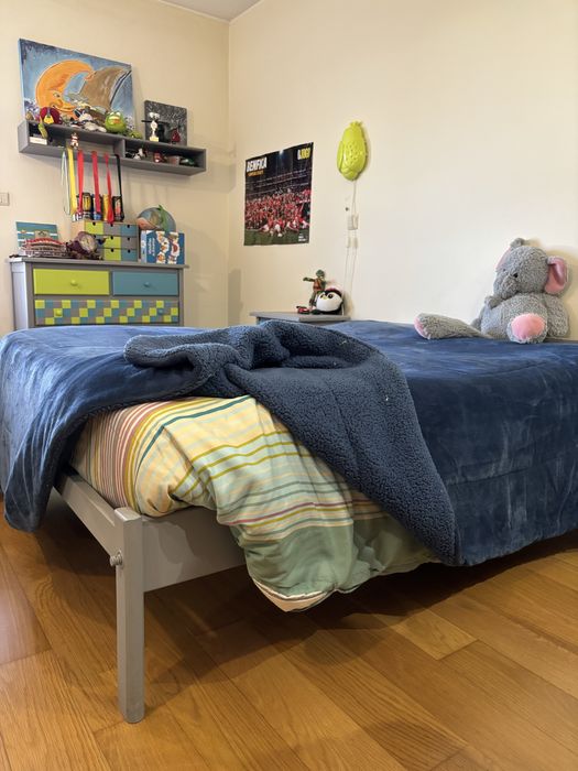 Mobilia de quarto de casal completa para criança