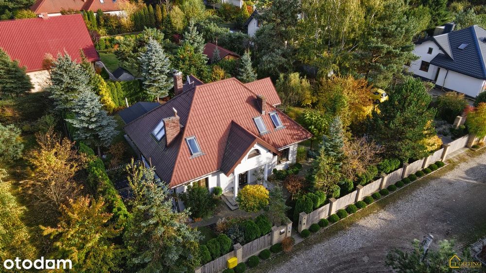 Piękny dom w najlepszej części Starej Wsi k. Nadarzyna