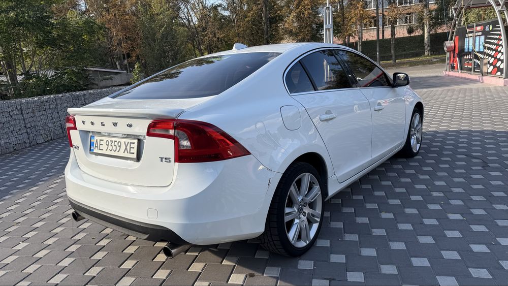 продам Вольво s60 в хорошем состояние ОБМЕН
