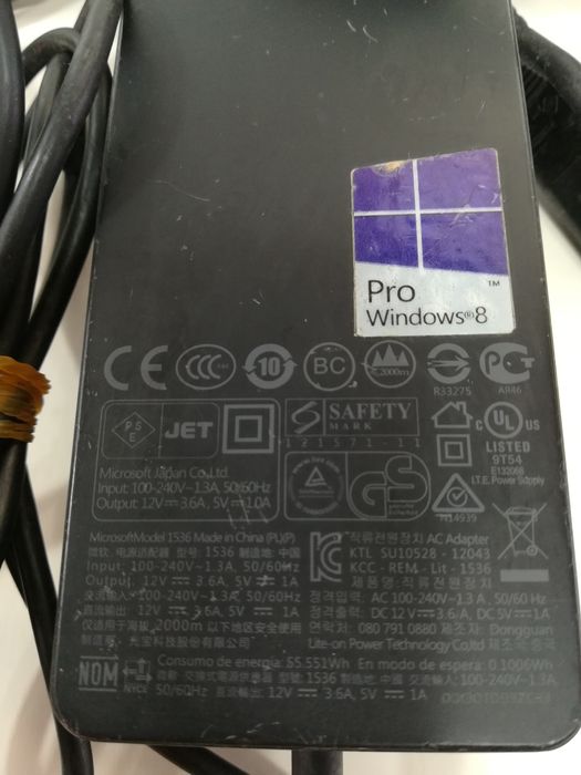 Блок живлення для планшетів Microsoft "model 1536"