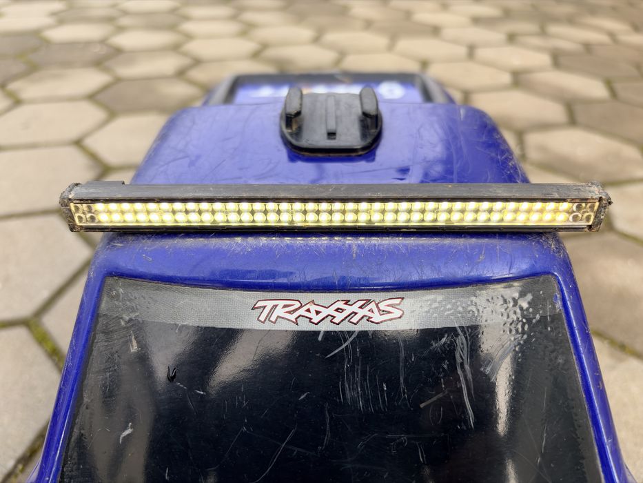 Traxxas Trx4 Sport mais material