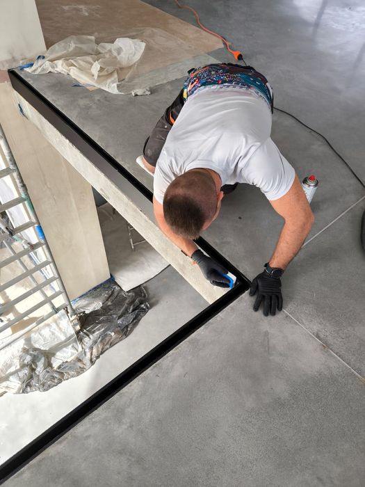 Malowanie, gipsowanie ścian, układanie paneli, zabudowy GK, płytek