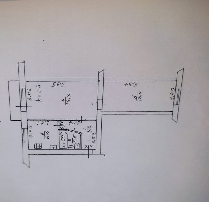 Продам 2 кімнатну  квартиру