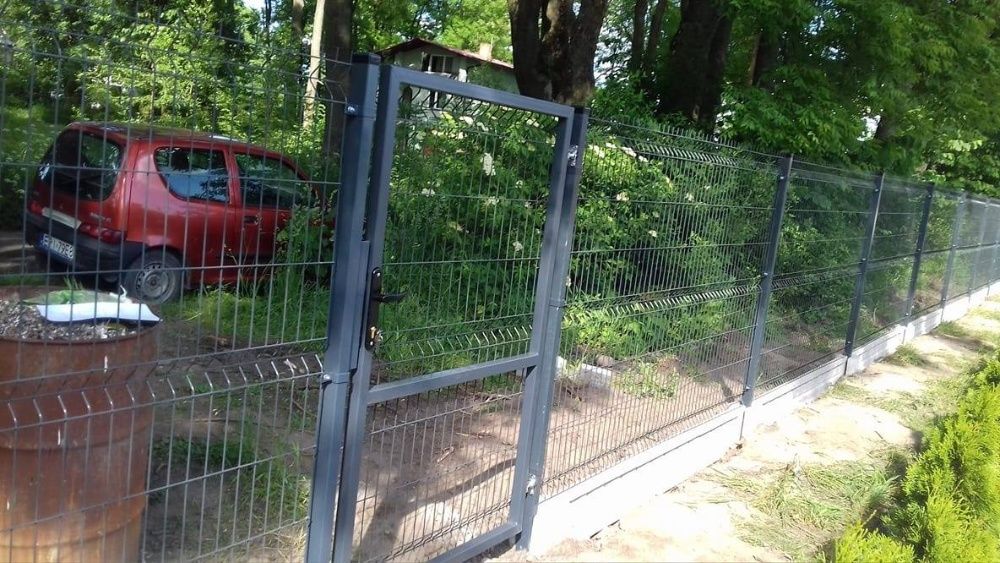 Furtka panelowa, brama panelowa