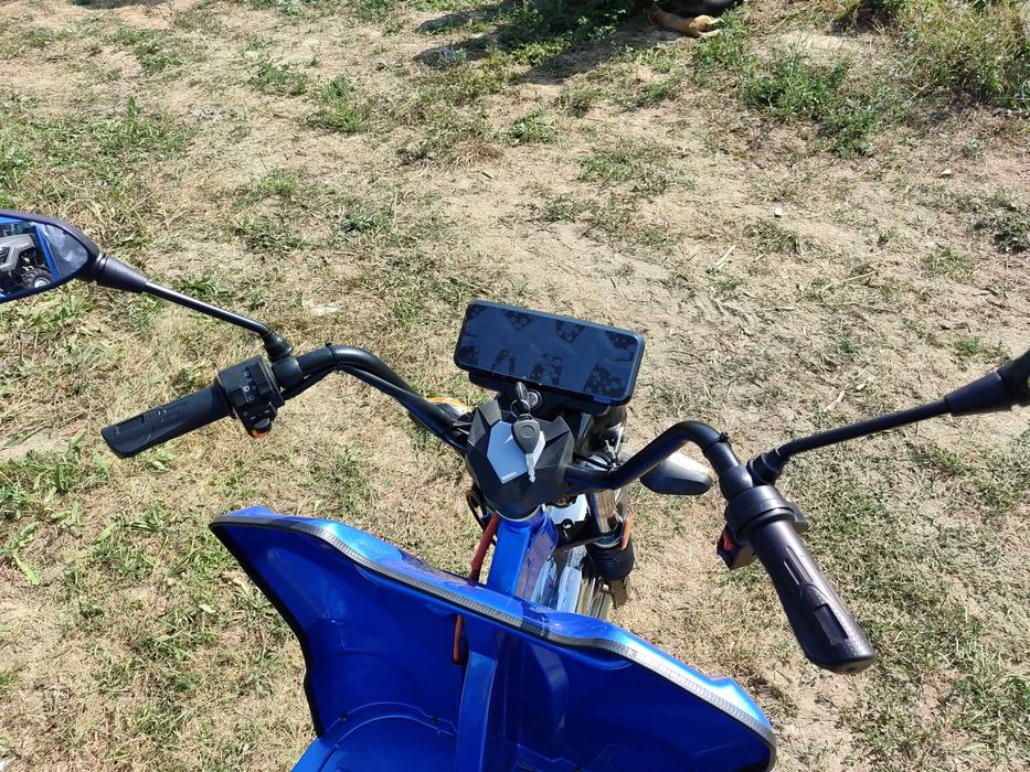 Трицикл аккумуляторный Dozer 1200E Индия Доставка бесплатная