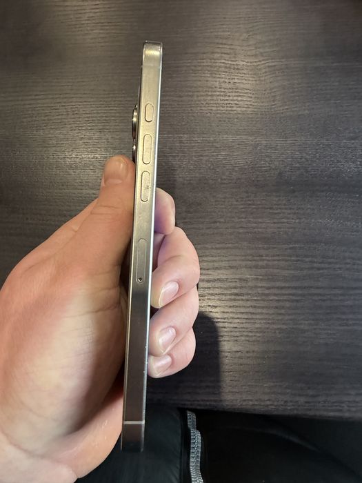 Продам iphone 16 pro max 256 gb