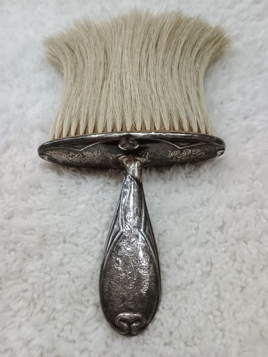 Щітка антикварна для одягу